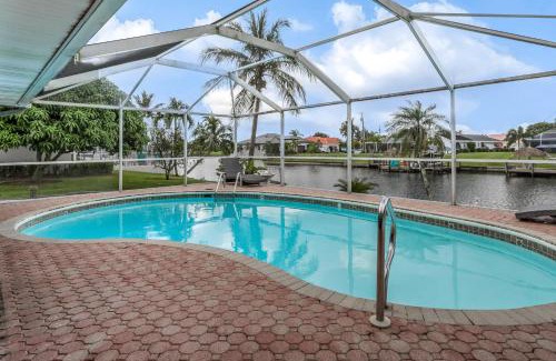 Cape Coral House | Sun & Smiles