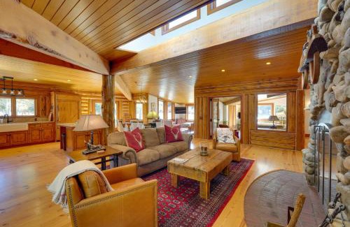 Weyyakin Ranch House | Sun Valley Log Home with Hot Tub and Mtn Views!