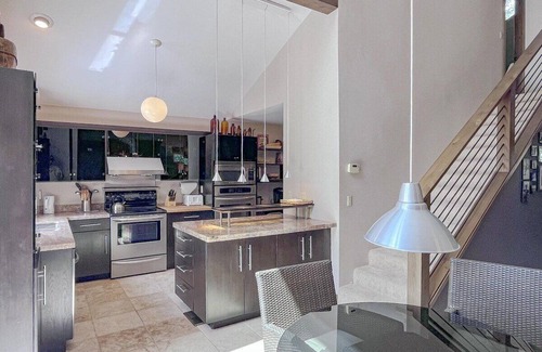 Sun Valley House | Sun Valley Luxe: Dog-Friendly Yard, Hot Tub!