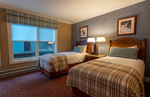 Elkhorn Hotel | Sun Valley Resort, Three Bedroom Lodge Apartment | 2 Units