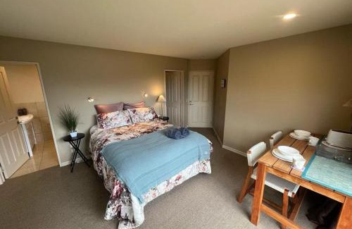 Kelvin Heights House | Sunbeam Hideaway Kelvin Heights