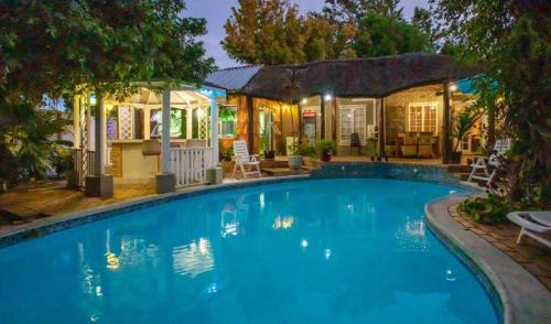Eikenbosch House | Sunbell Ventures Guesthouse