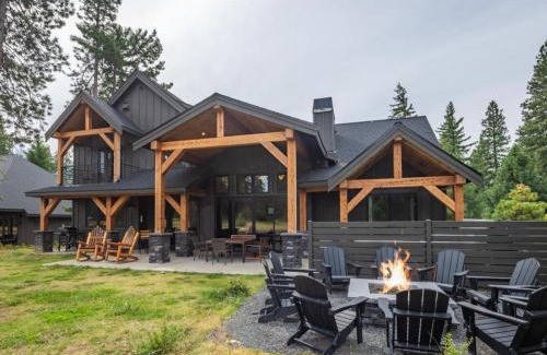 Cle Elum House | Suncadia 7 Bdrm Home with Hot Tub Overlooking Golf Course