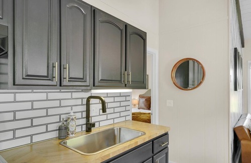 Newland Ski Chalet | Suncatcher Chalet - *10 min to Linville Falls* No Cleaning Fee