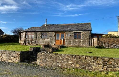 Camelford House | Sundance Cottage Sleeps 4