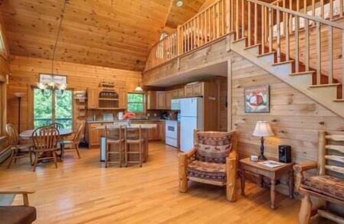 Sunday River Area Ski Chalet | SUNDAY RIVER VIEWS! Chalet in Newry