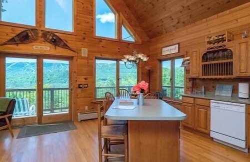 Sunday River Area Ski Chalet | SUNDAY RIVER VIEWS! Chalet in Newry