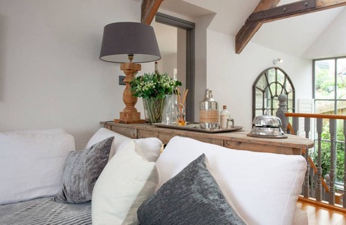 Dittisham Cabin | Sunday School
