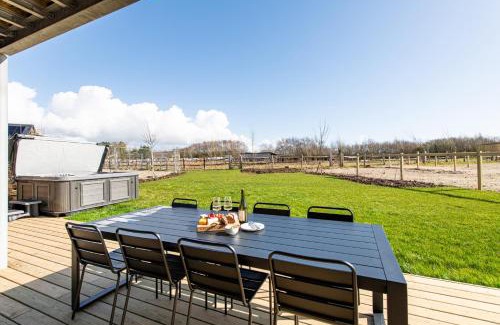 Holworth House | Sunday Sun BR31 Silverlake Dorset