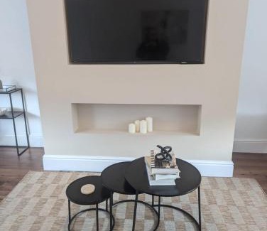 Sunderland Apartment | Sunderland 3BR Modern House