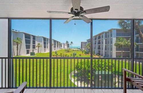 Sanibel House | Sundial C208