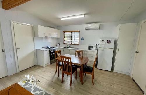 Broadwater Ski Chalet | Sundowner Cabin
