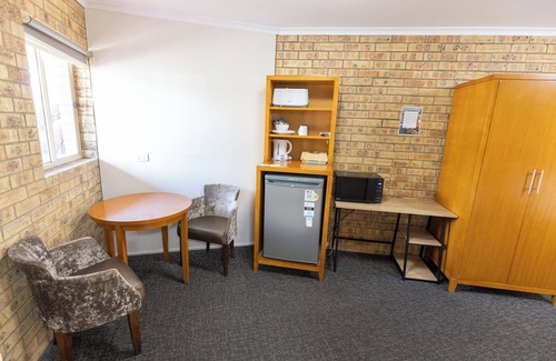 Caboolture Hotel | Sundowner Hotel Motel