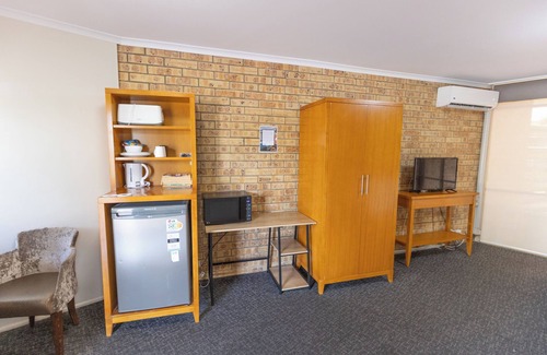 Caboolture Hotel | Sundowner Hotel Motel
