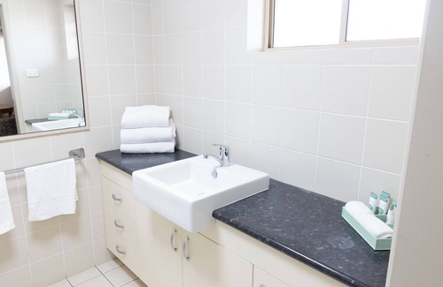 Caboolture Hotel | Sundowner Hotel Motel