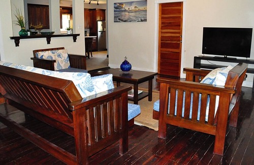 Placencia House | Sundowner Lodge