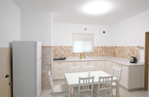Masade Apartment | Sunflower