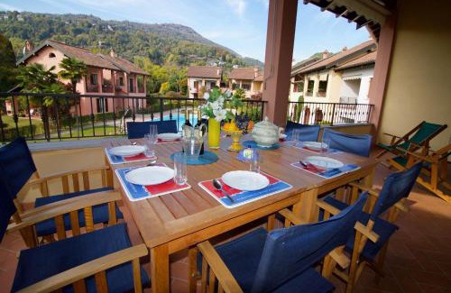 Lesa Apartment | Sunflower Relax Pool and Terrace - Happy Rentals