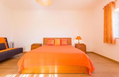 Porto de Mos Villa | Sunflower Villa by Seewest