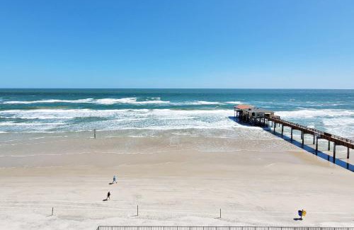 Daytona Beach Shores House | Sunglow Resort Condo Unit 701