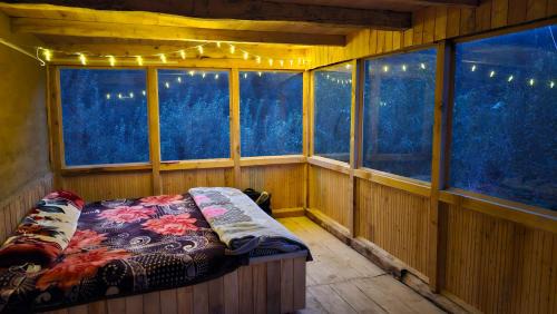 Manali House | Sunils Cabin 5BHK Glass View Villa Manali