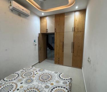 Jhusi House | Sunita Kunj