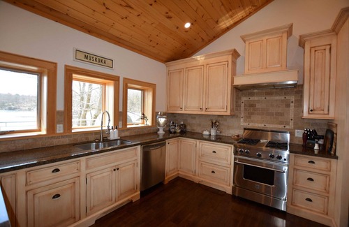 Port Carling House | Sunland Summary: Conv