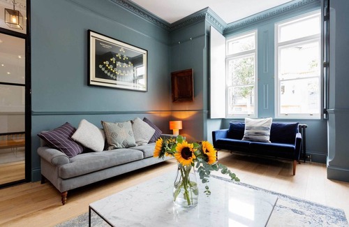 East Putney House | Sunlight Sonata, by Veeve