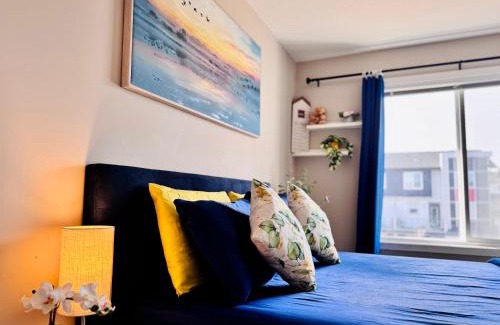 Calgary House | Sunlit Haven