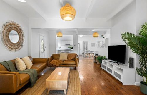 Budgewoi House | Sunlit Shores Mimosa 4BR Coastal Home with Yard & Loft Suite