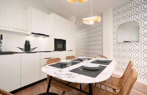 San Roque Apartment | SUNN Amador de los Ríos, by Homing U