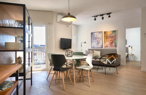 San Roque Apartment | SUNN Amador de los Ríos, by Homing U