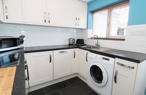 Seahouses Cottage | Sunnie Cottage