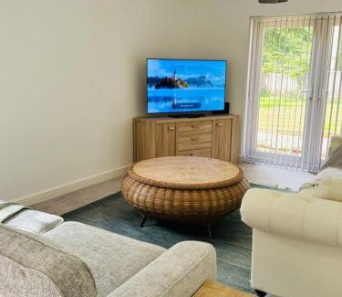 Whitebrook Apartment | Sunnsyside Narth