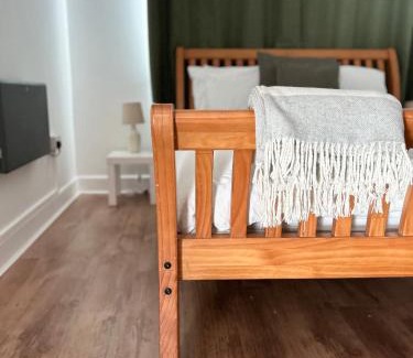 East Wittering Apartment | Sunny 1 bedroom apartment, Ocean house, East wittering