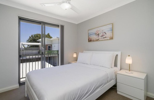 Cannington Apartment | Sunny 2-Bed in Quiet Location with Balcony