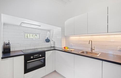 Punto de Oro House | Sunny 3br Escape - 30 Off 4th Night Sept