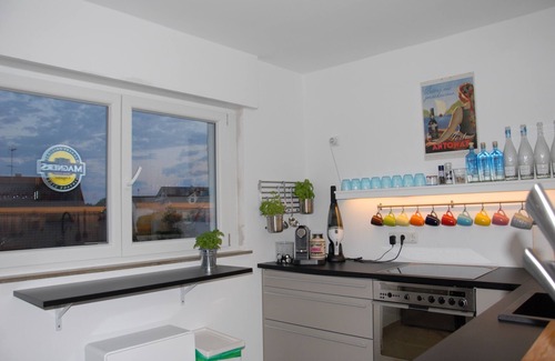 Eriskirch Apartment | Sunny 4 room apartment near the lake with south-facing roof terracen