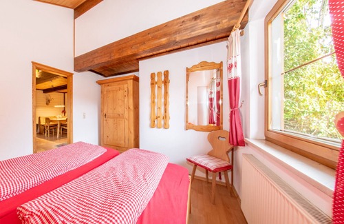 Missen Apartment | Sunny apartment on two levels up to 6 people