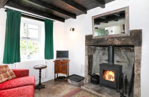 Bradwell House | Sunny Bank View