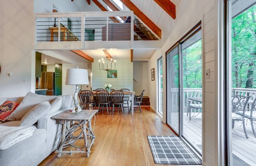 Big Canoe Cabin | Sunny Big Canoe Home w/Views & Screened Porch