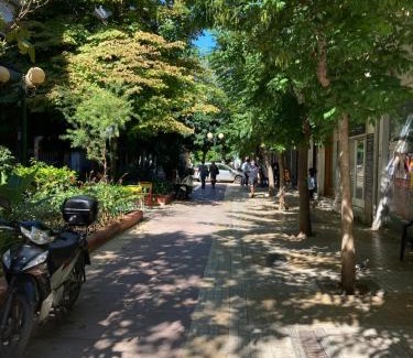Kypseli Apartment | Sunny calm apartment in pedestrian street