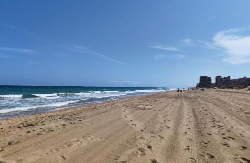 Els Arenals del Sol House | Sunny Casitas, Arenales - Spacious 3 Bedroom Holiday Home