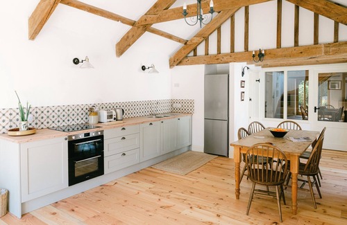 Saint Gennys House | Sunny Coastal Barn