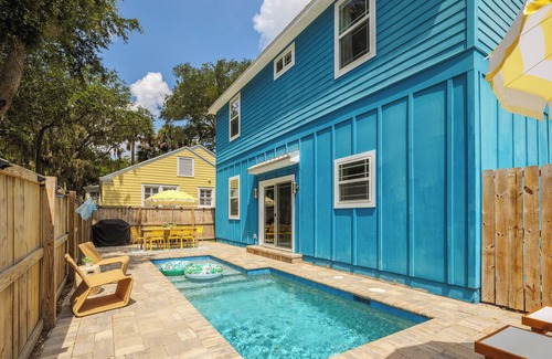 St. Augustine Villa | Sunny Coastal Retreat in St. Augustine with Pool