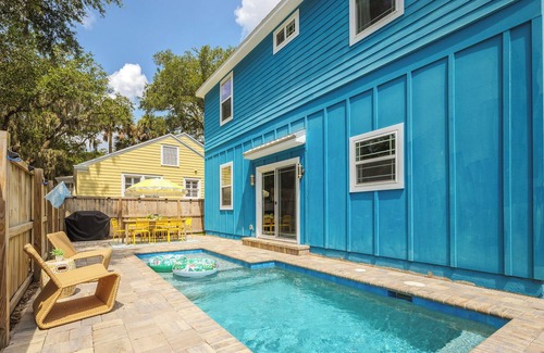 St. Augustine Villa | Sunny Coastal Retreat in St. Augustine with Pool