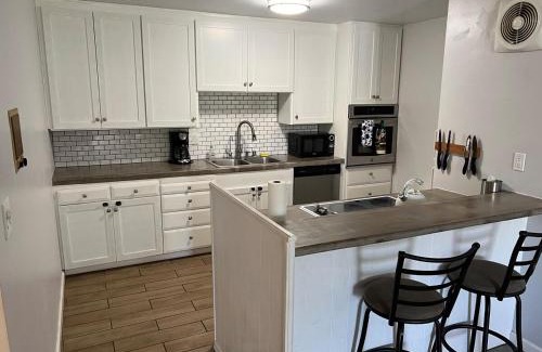 Point Loma Heights Apartment | Sunny Condo Steps from Sand