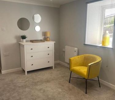 Lanner Apartment | Sunny Corner - lovely 2 bedroom appt