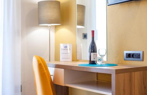 Ixia Hotel | Sunny Days Hotel