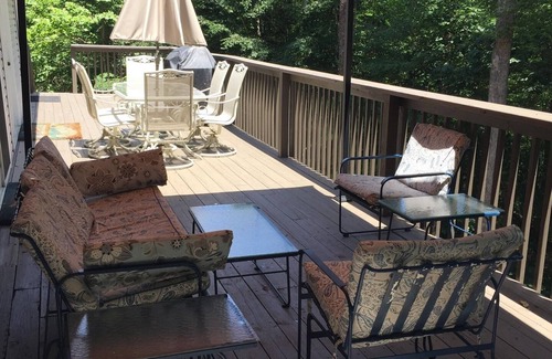Jacksboro House | Sunny Disposition - lakefront, quiet cove